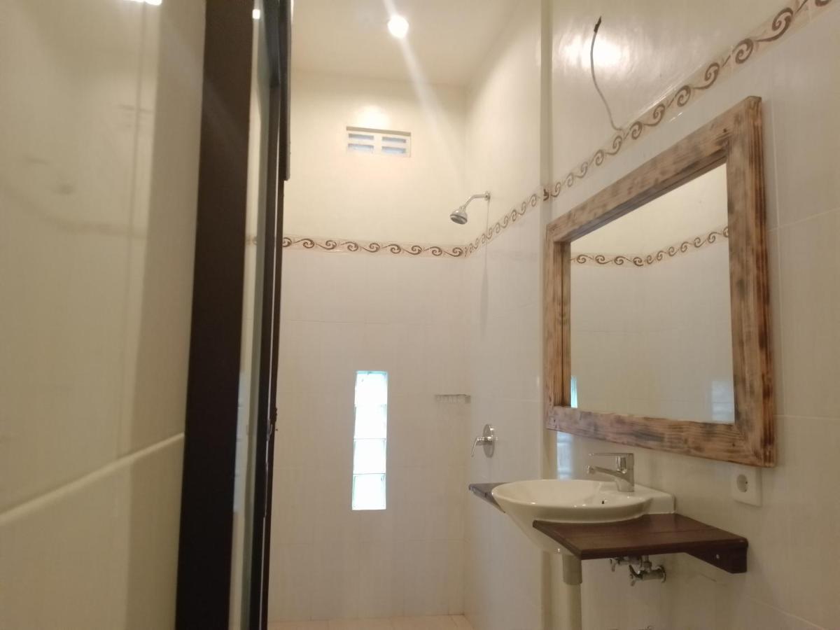 Yanti Guest House Canggu Eksteriør billede